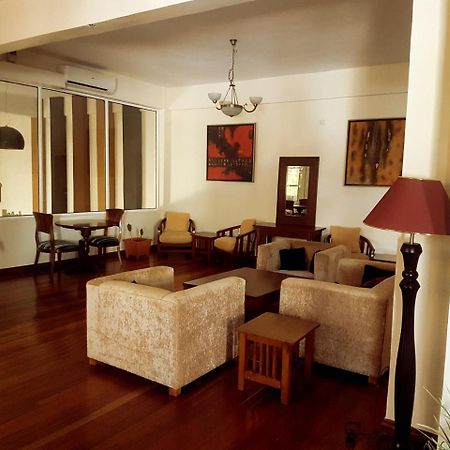 The Vic Hotel كيزيمو المظهر الخارجي الصورة