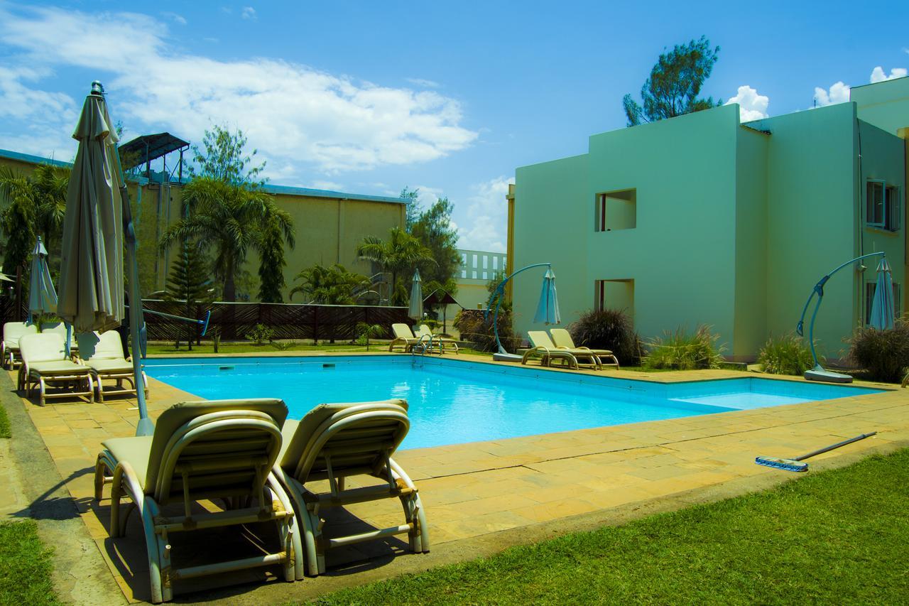 The Vic Hotel كيزيمو المظهر الخارجي الصورة