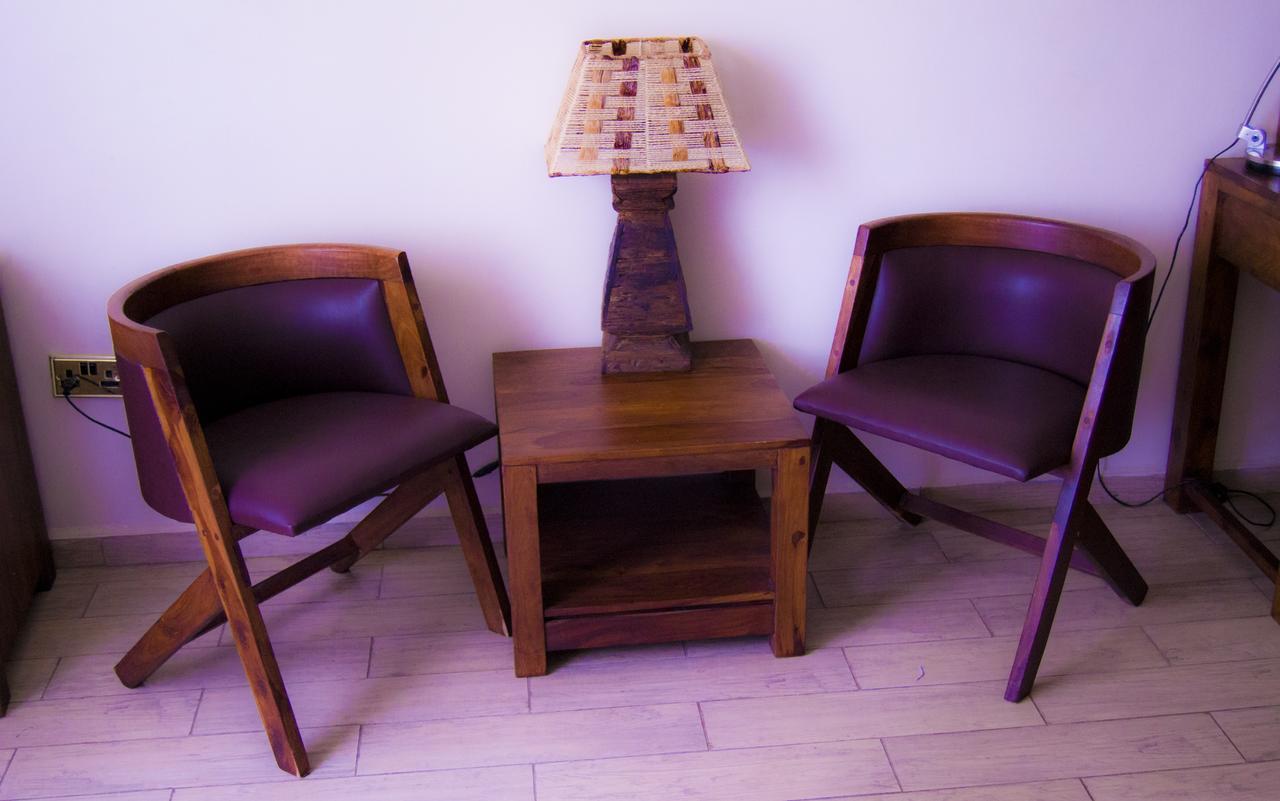 The Vic Hotel كيزيمو المظهر الخارجي الصورة