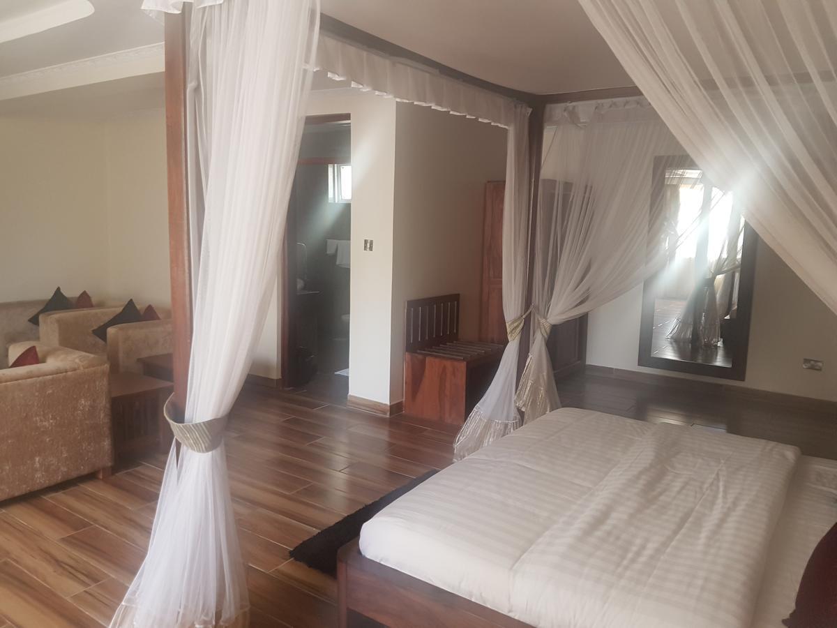 The Vic Hotel كيزيمو المظهر الخارجي الصورة