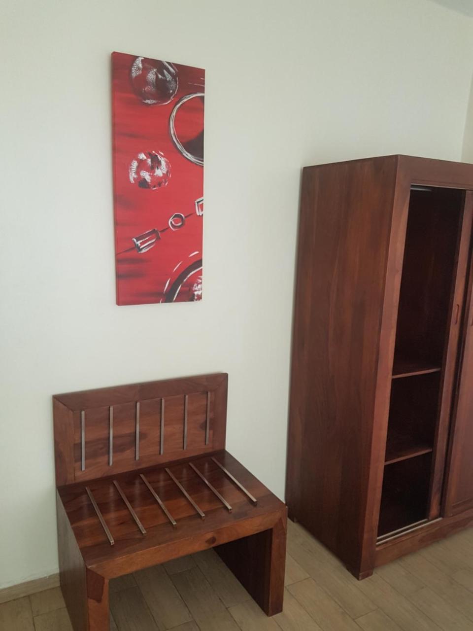 The Vic Hotel كيزيمو المظهر الخارجي الصورة