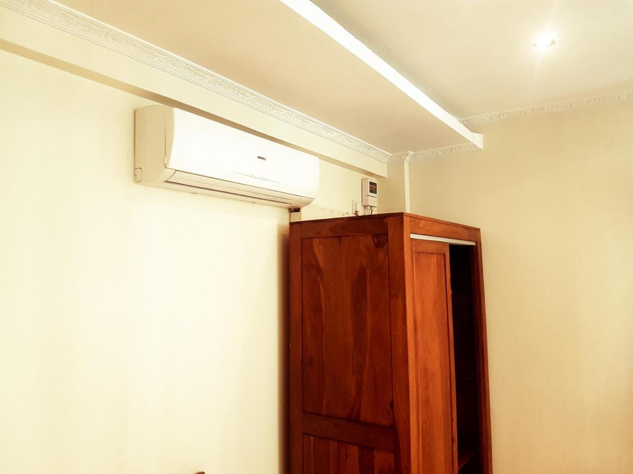 The Vic Hotel كيزيمو المظهر الخارجي الصورة