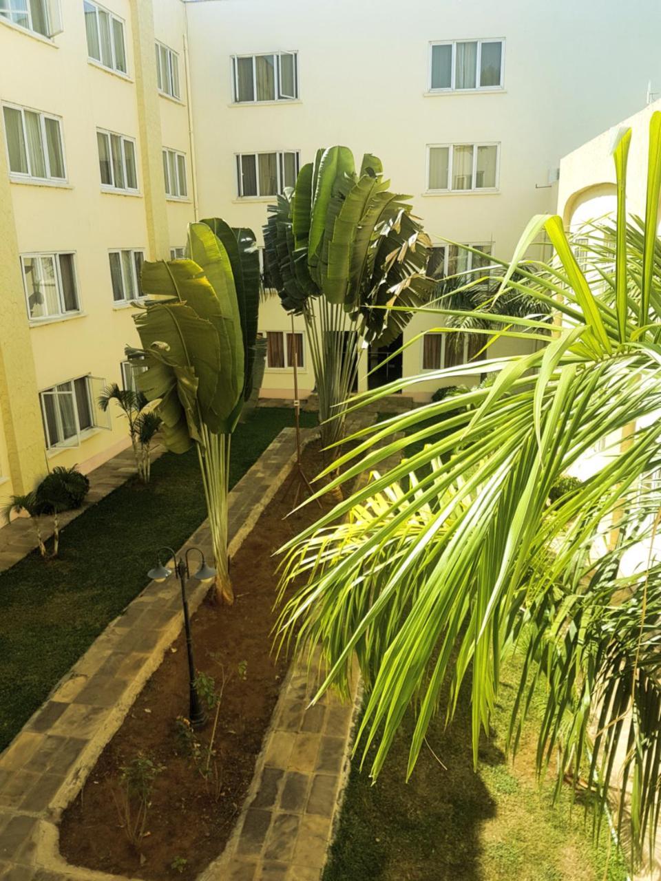 The Vic Hotel كيزيمو المظهر الخارجي الصورة
