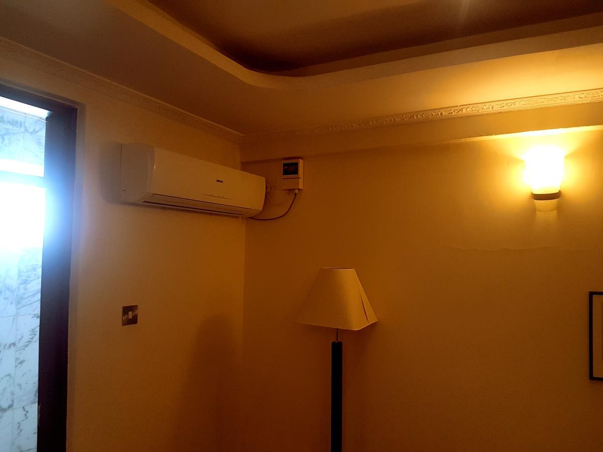 The Vic Hotel كيزيمو المظهر الخارجي الصورة